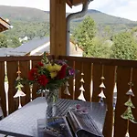 Ξενοδοχείο με διαμερίσματα Vacanceole - Le Domaine De La Vallee D'ax Ax-les-Thermes
