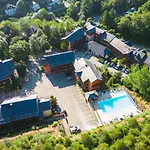 Aparthotel Vacanceole - Le Domaine De La Vallee D'ax Ax-les-Thermes