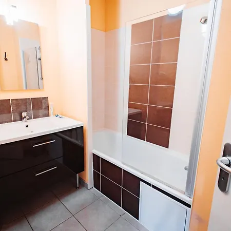 Vacanceole - Le Domaine De La Vallee D'ax Apart Otel 3*