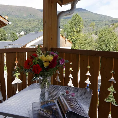 Aparthotel Vacanceole - Le Domaine De La Vallee D'ax Ax-les-Thermes