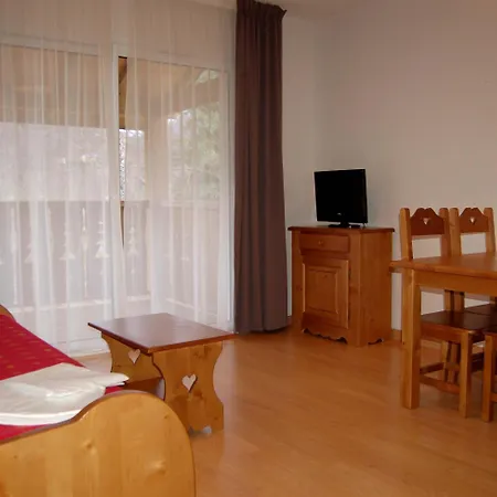 Vacanceole - Le Domaine De La Vallee D'ax 3*