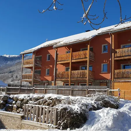 Vacanceole - Le Domaine De La Vallee D'ax Hotel apartamentowy