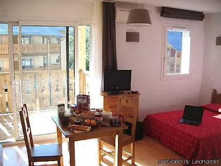 Vacanceole - Le Domaine De La Vallee D'ax 3*