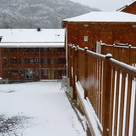 Apart Otel Vacanceole - Le Domaine De La Vallee D'ax 3*